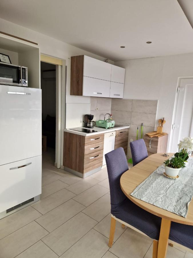 Apartment Vilic Pula Eksteriør bilde